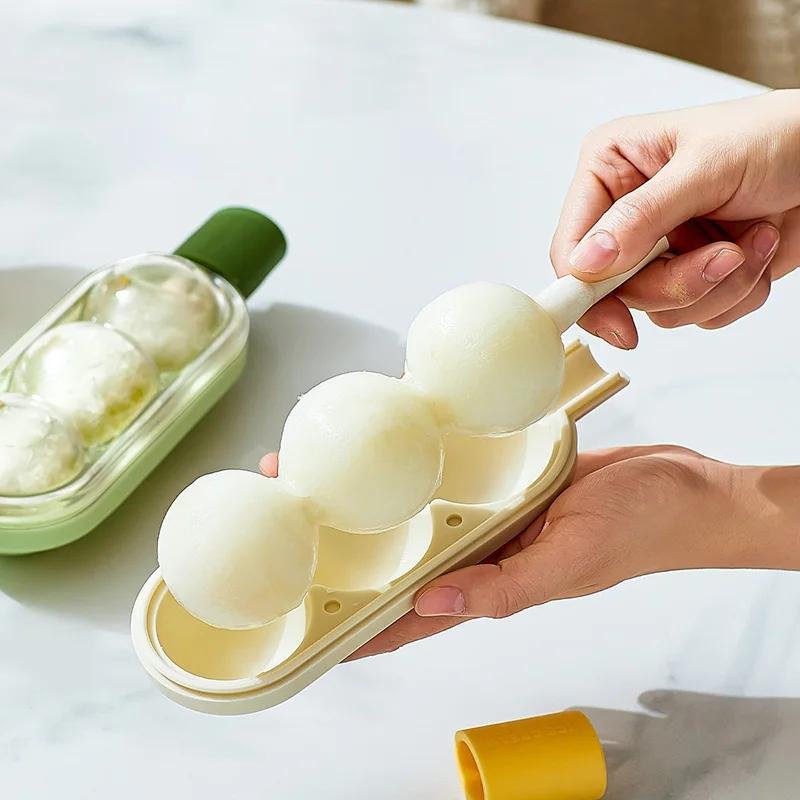 Moules à Glace En Silicone Anseom - Lot De 3 Avec Couvercle - Formes Variées (fraise, Ananas, Ours...), Résistent De -40°C à 230°C